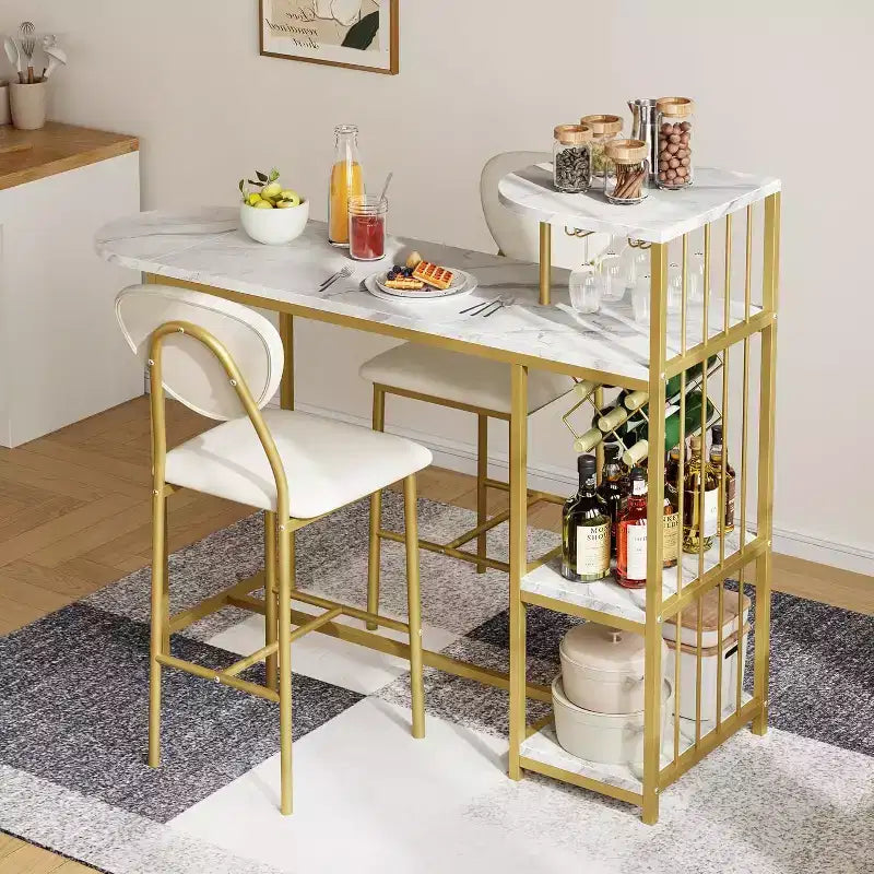 Table de salle à manger et chaises deux places, avec étagères de rangement et casier à vin
