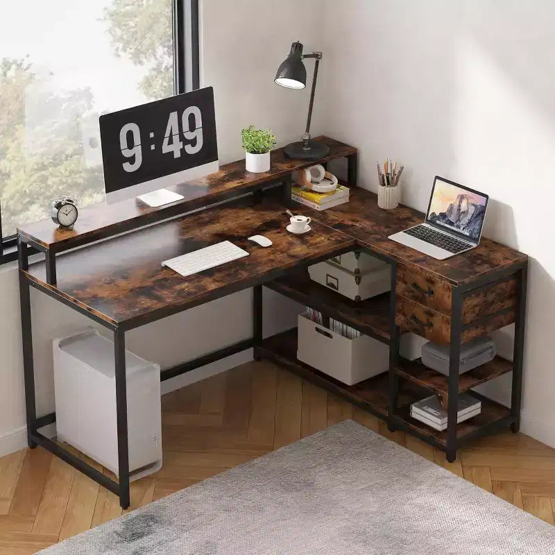 Bureau d'angle avec tiroirs et étagères de rangement, et support d'écran.