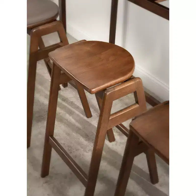 Tabouret de bar en bois