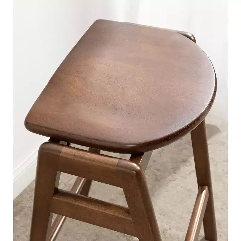 Tabouret de bar en bois