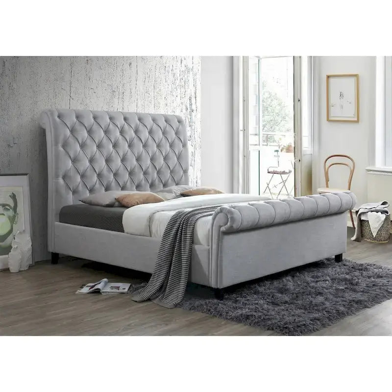 Lit plateforme traîneau capitonné en tissu gris